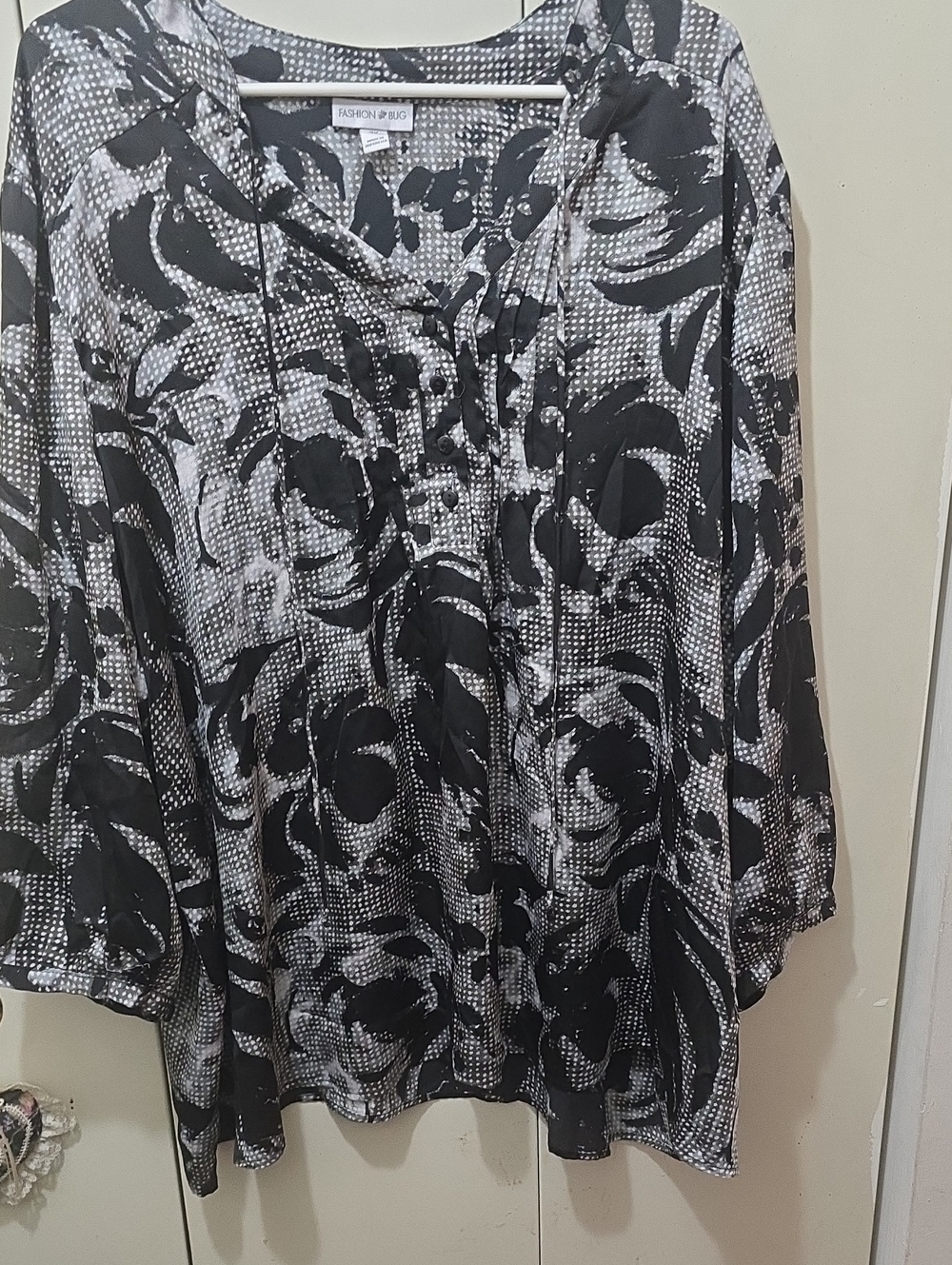 Fashion Bug Black & White Floral Tie-Front Tunic